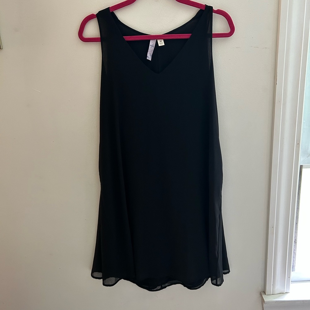 Francesca’s Black Caped V-Neck Dress